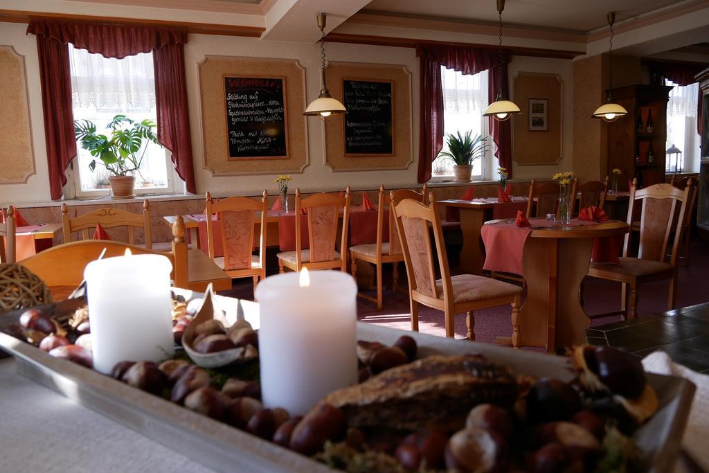 Hotel Garni Brauhof Niederwiesa Экстерьер фото